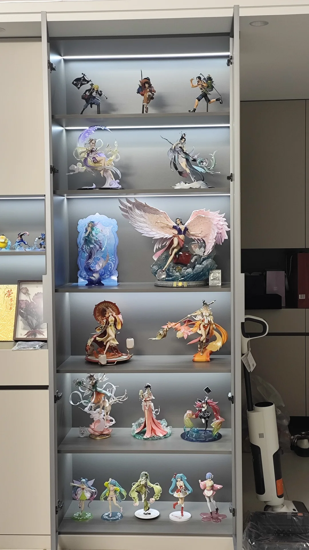 22岁圆梦手办一面墙！