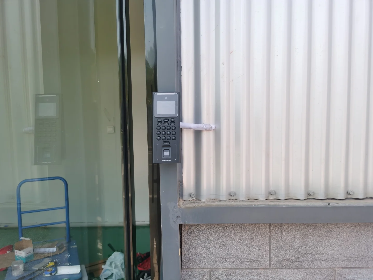 乐山人在宜宾安装门禁