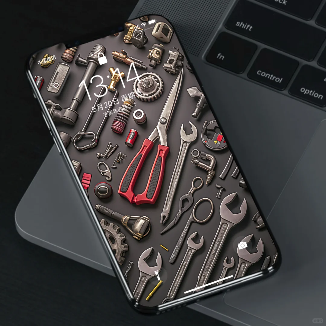 ?机械迷城，一“键”解锁个性桌面，潮爆了！?