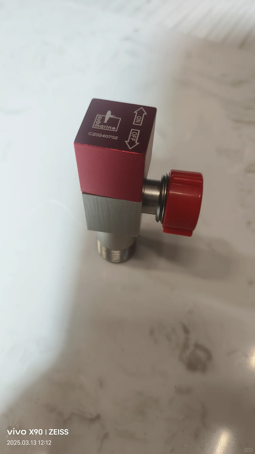 潜水艇带止回阀的三角阀