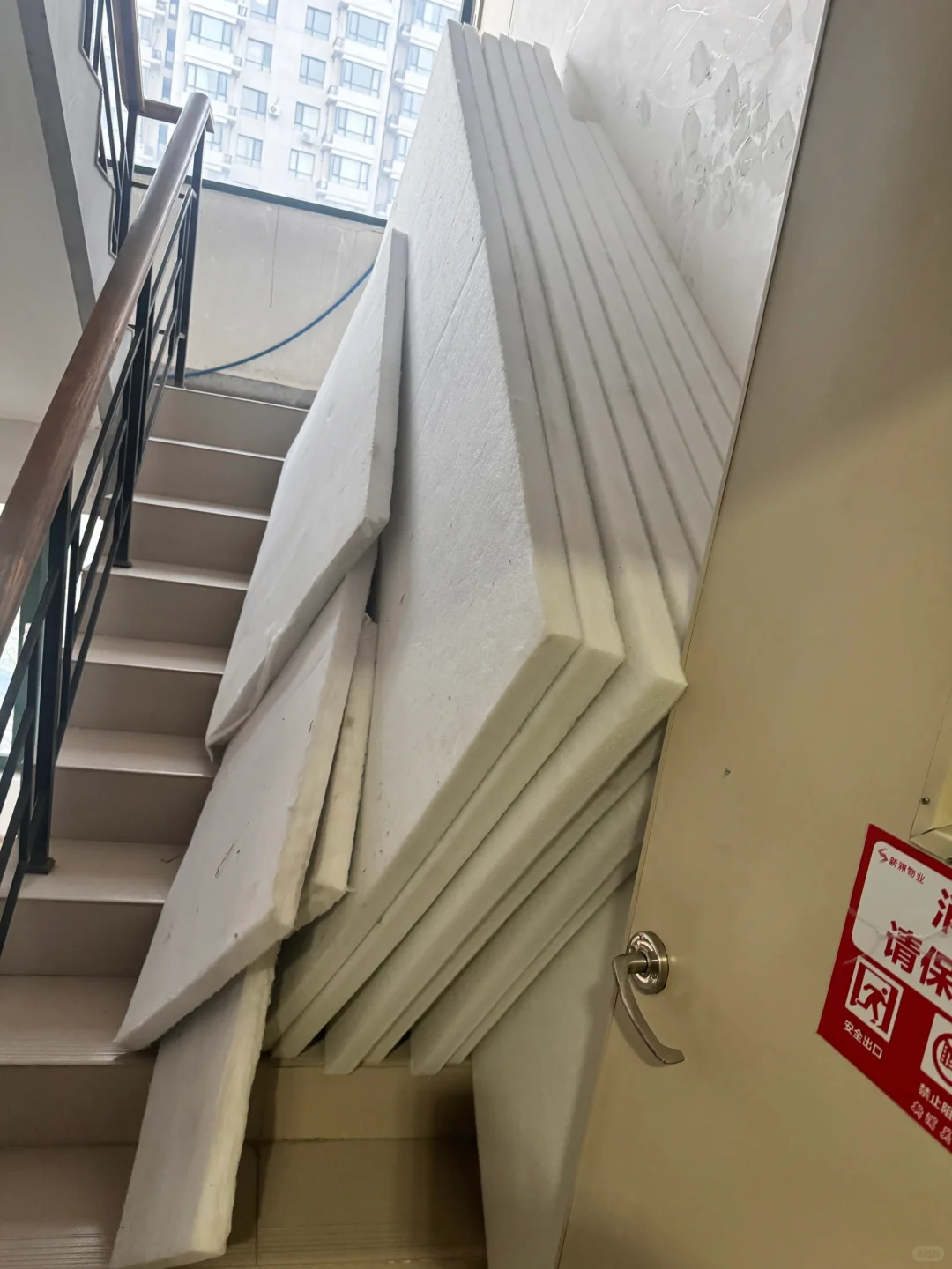 被楼上噪音折磨十多年