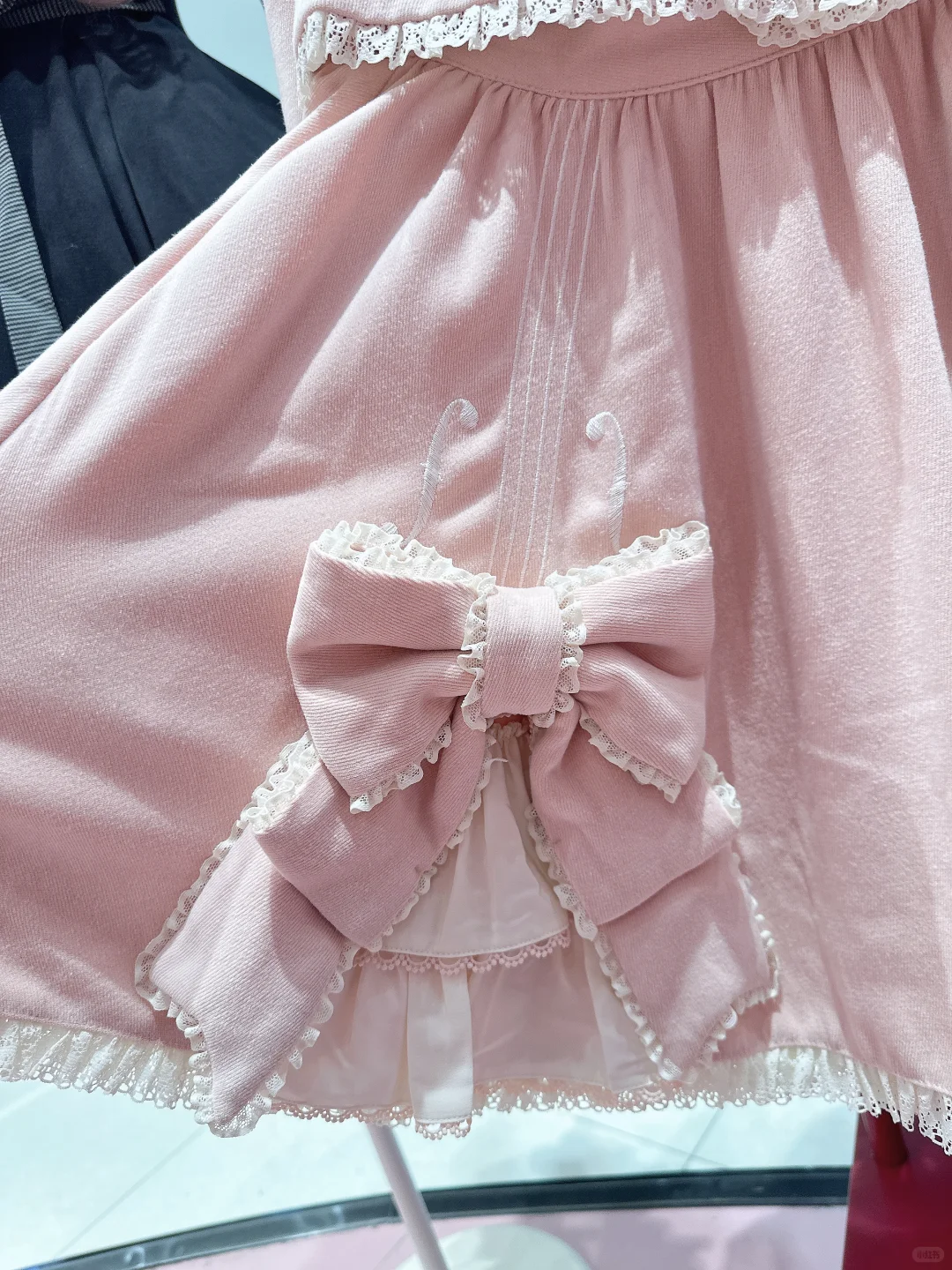 维奥尔小夜曲3.0修身外套 SK ?11生日