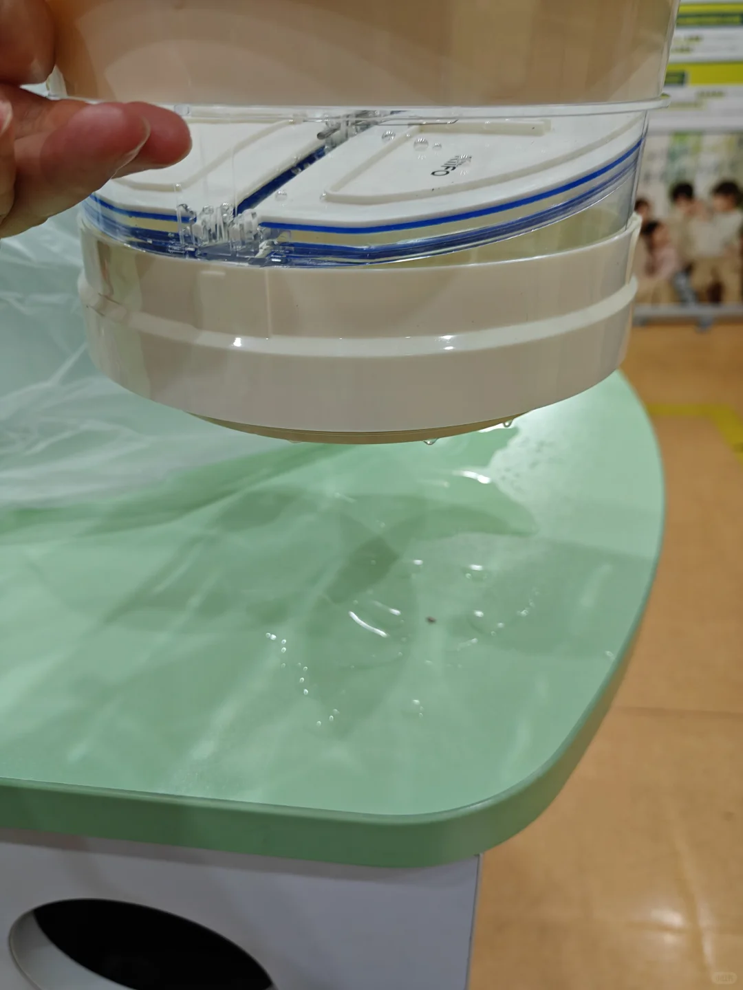 止逆阀漏成这样没事吗？