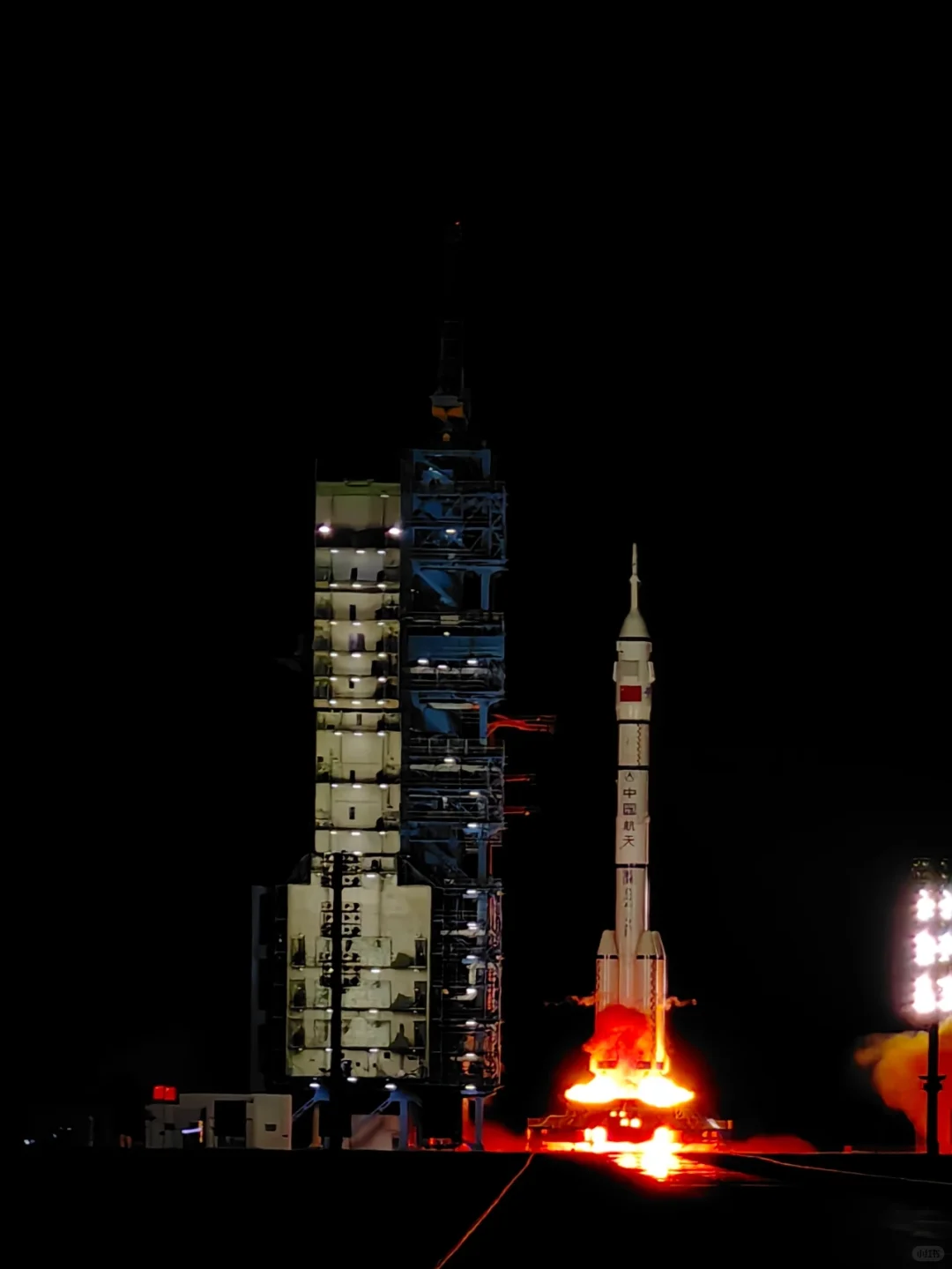 神舟十九号发射成功！