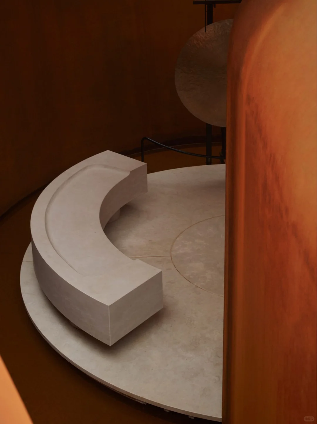 普奖得主多西遗作?在vitra园区编织大地