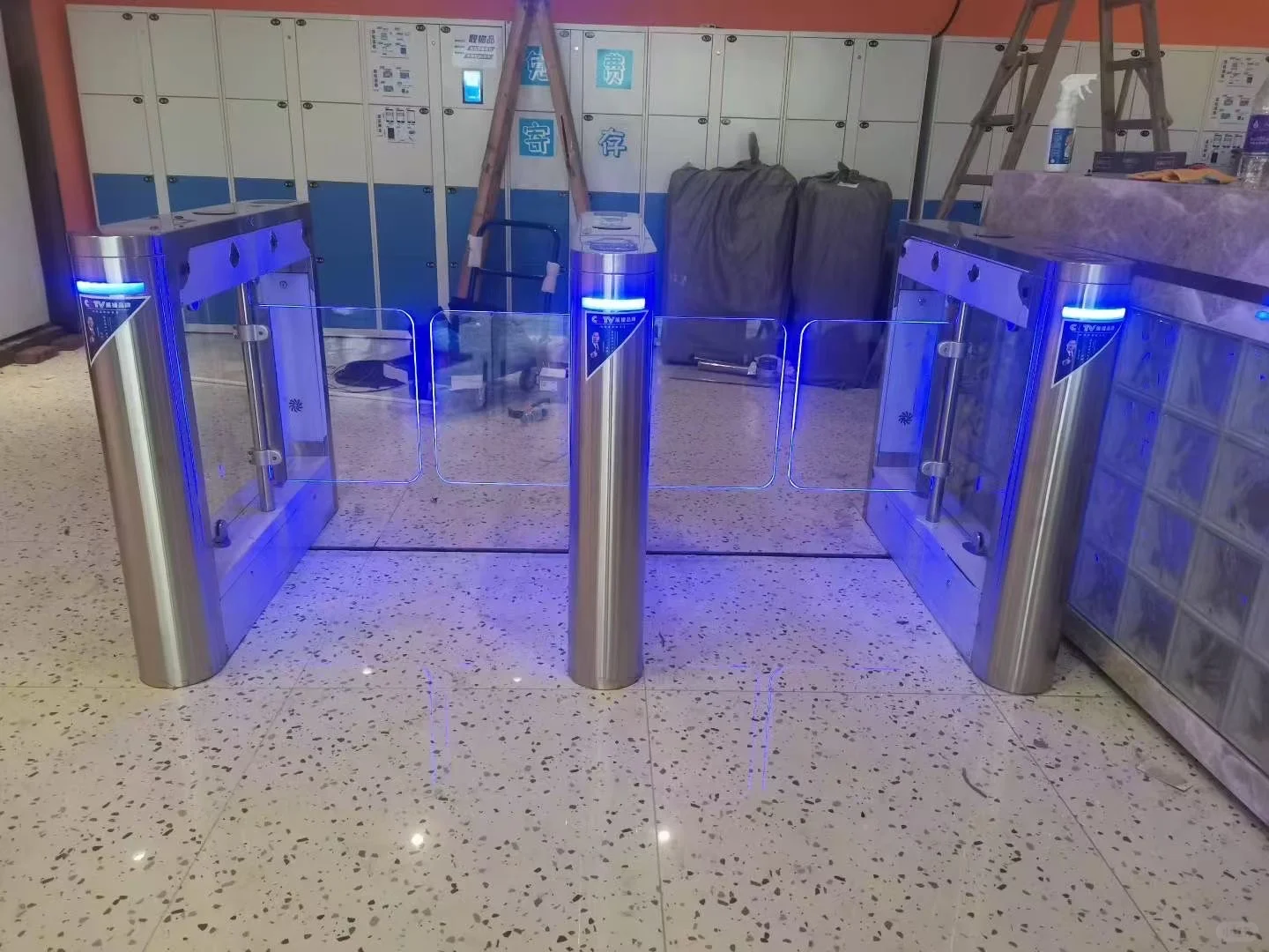 ?人行通道闸机分类指南｜选对闸机效率翻倍