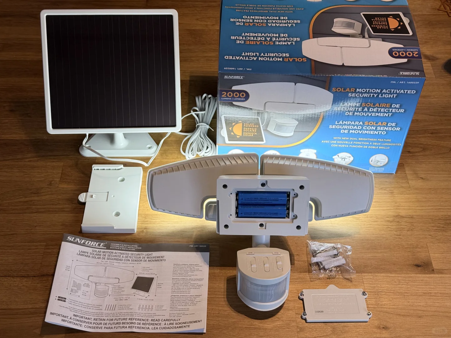 【评测】Costco超高性价比太阳能感应灯?
