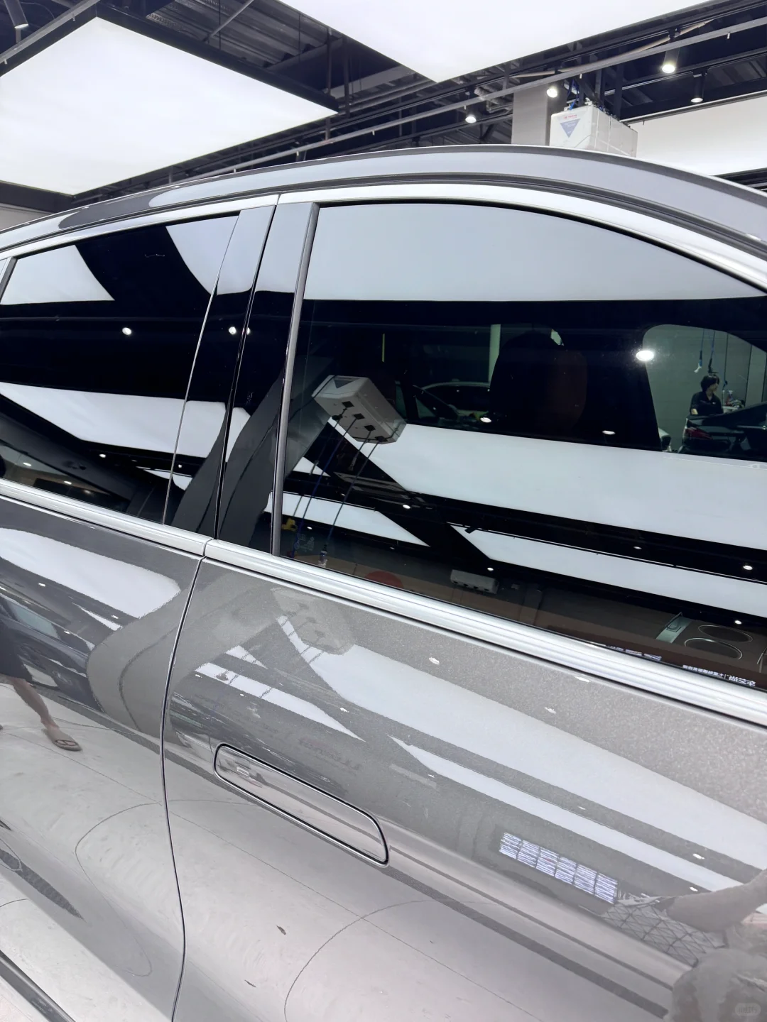 Yep！隔热膜安排上啦?