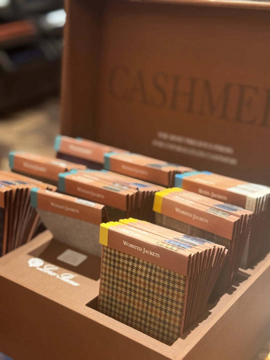 装逼冷知识：Loro Piana 季节盒子