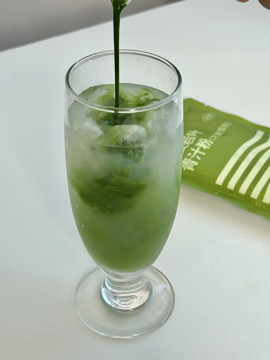 这杯高纤青汁我先干了?