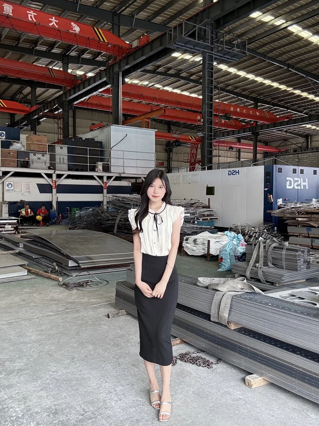 00后女大学生勇闯不锈钢行业