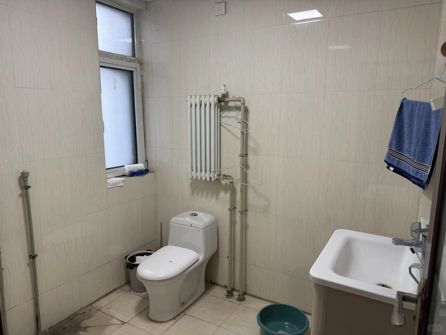 牧业三室两卫文苑北路地铁口2800?️