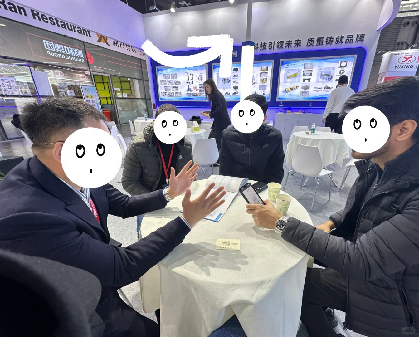 作为翻译 竟然收集了这么多名片！