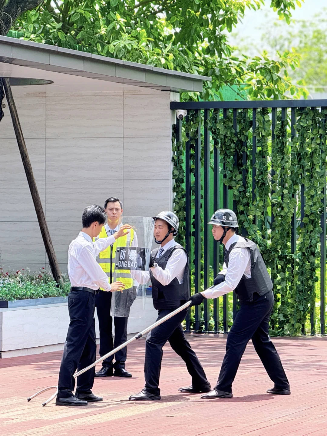 案场物业秩序部防暴培训