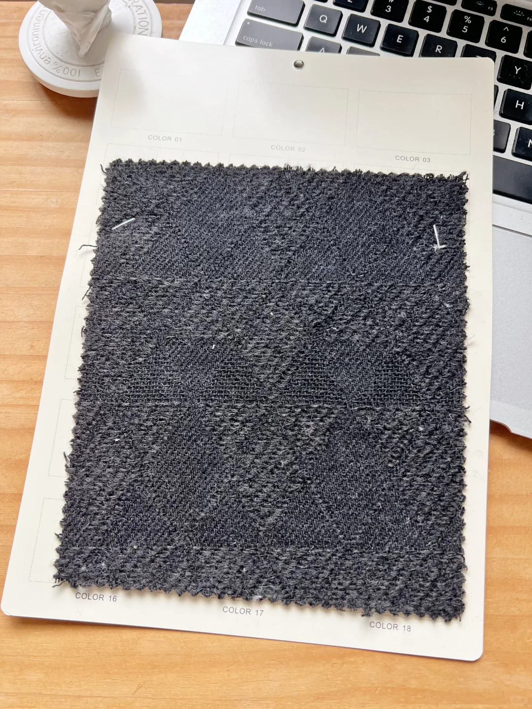 ✨ 静奢风骨的织物诗篇｜提花纹样羊毛面料