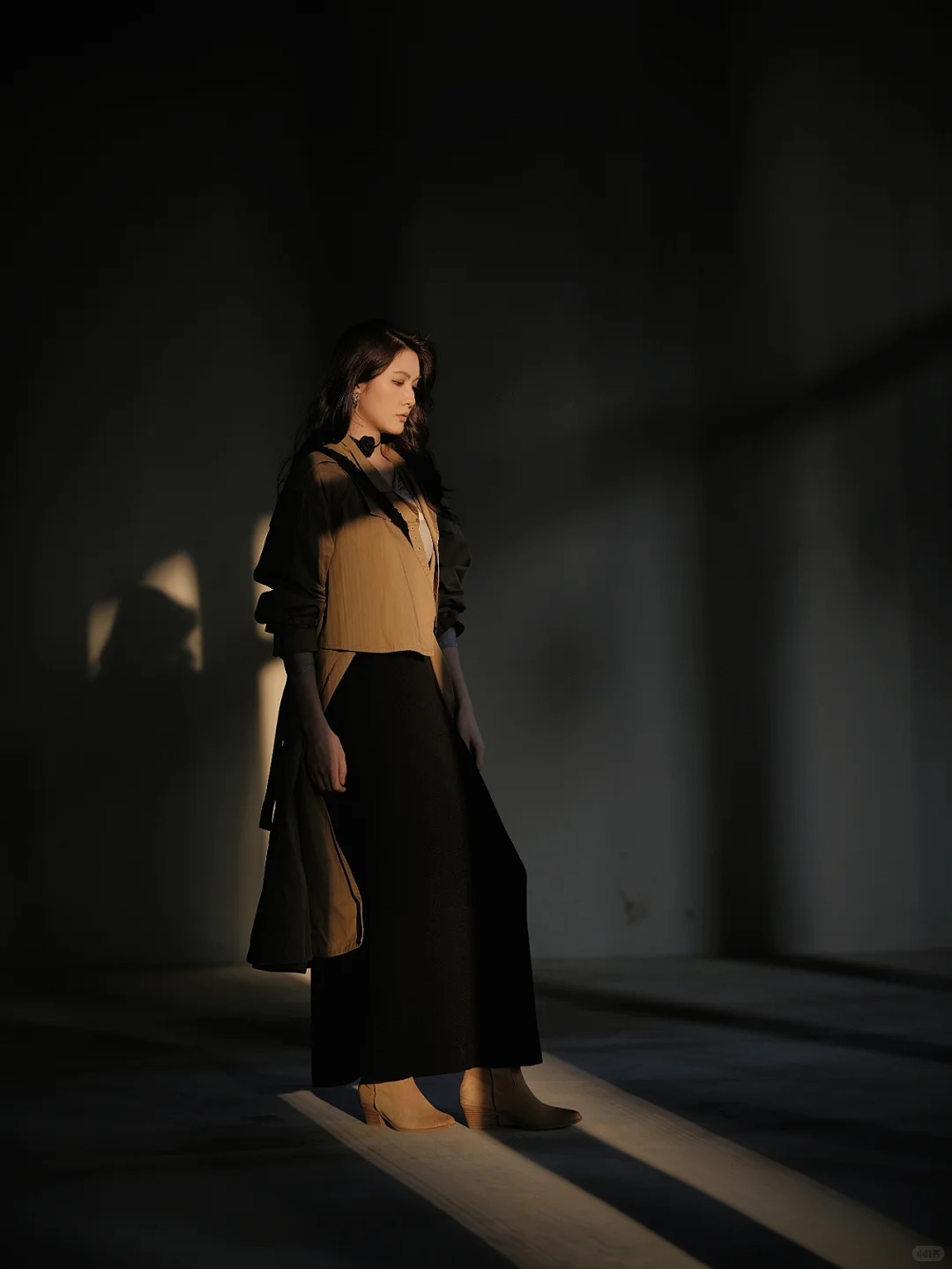 快来体验秋日废土废钢里的美拉德风