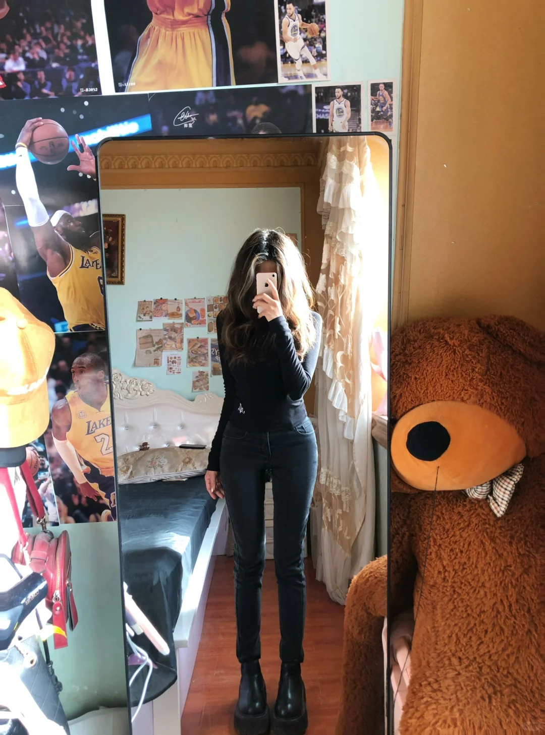 春季辣妹半高领上衣穿搭分享