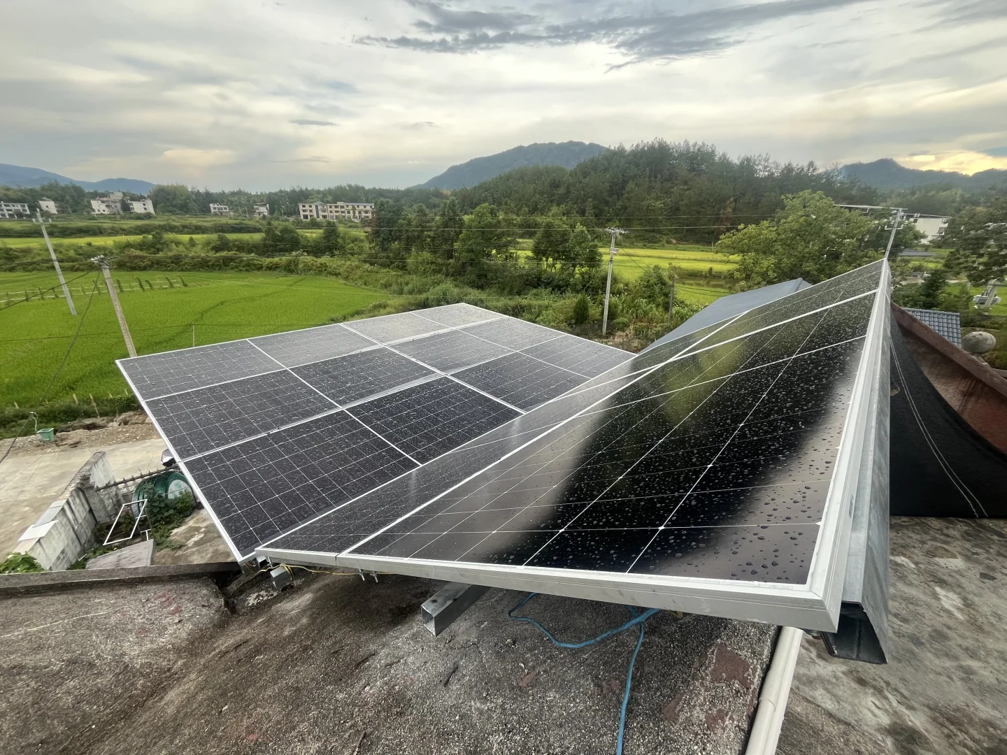 农村离网光伏发电站