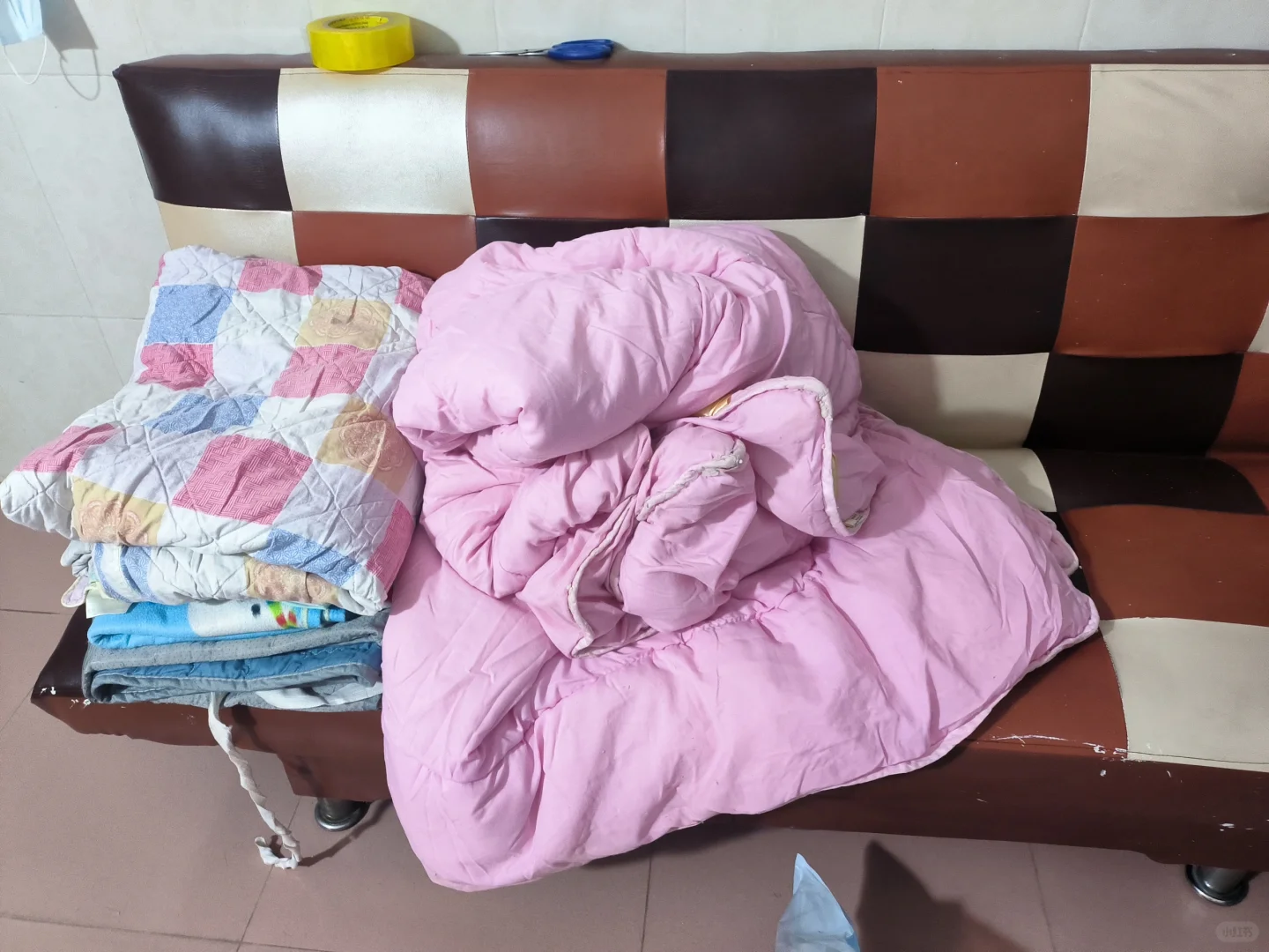 出租房隔音.铁门低成本隔音