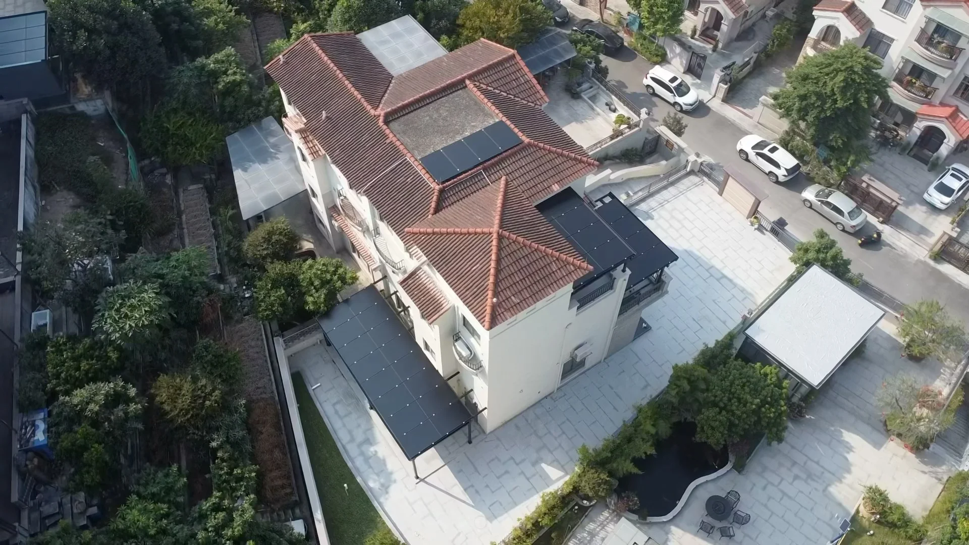 别墅光伏屋顶全攻略，你家别墅可以不交电费