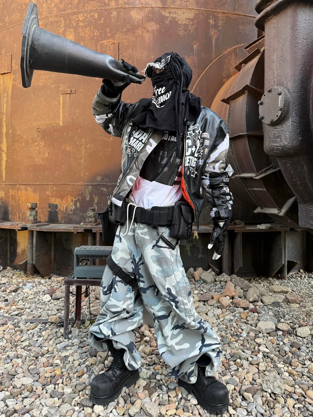 They all bitin'on maa vibes