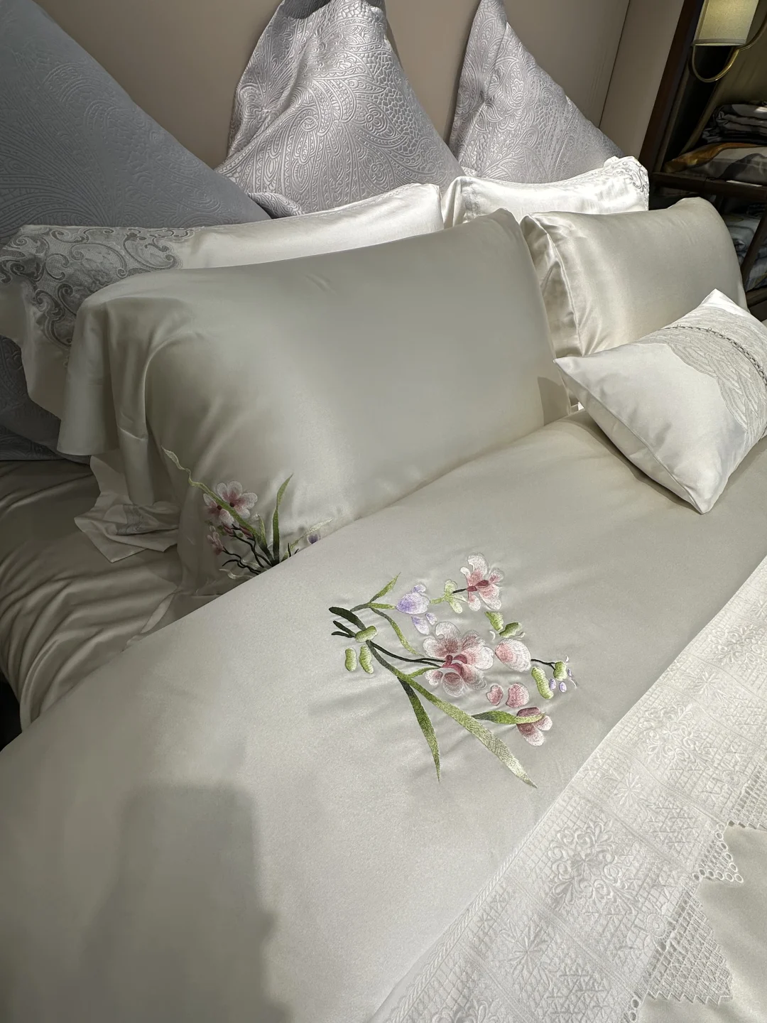 最贵真丝 这套要上万了