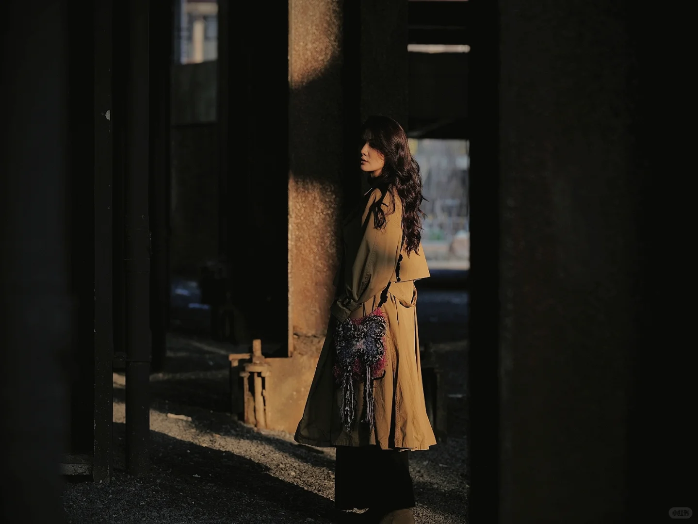 快来体验秋日废土废钢里的美拉德风