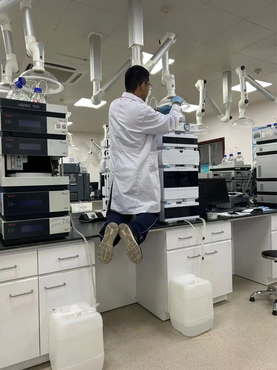 给仪器跪了，求保实验顺利