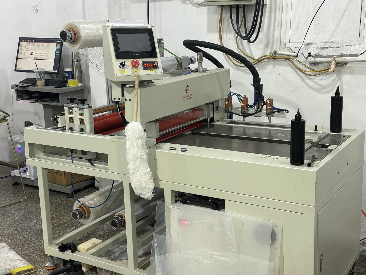 揭秘开亚克力厂需要多少钱?