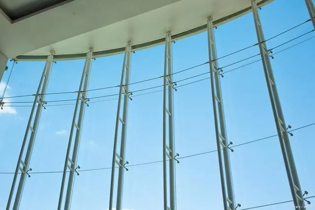 建筑玻璃幕墙的节能标准更新对建筑行业影响