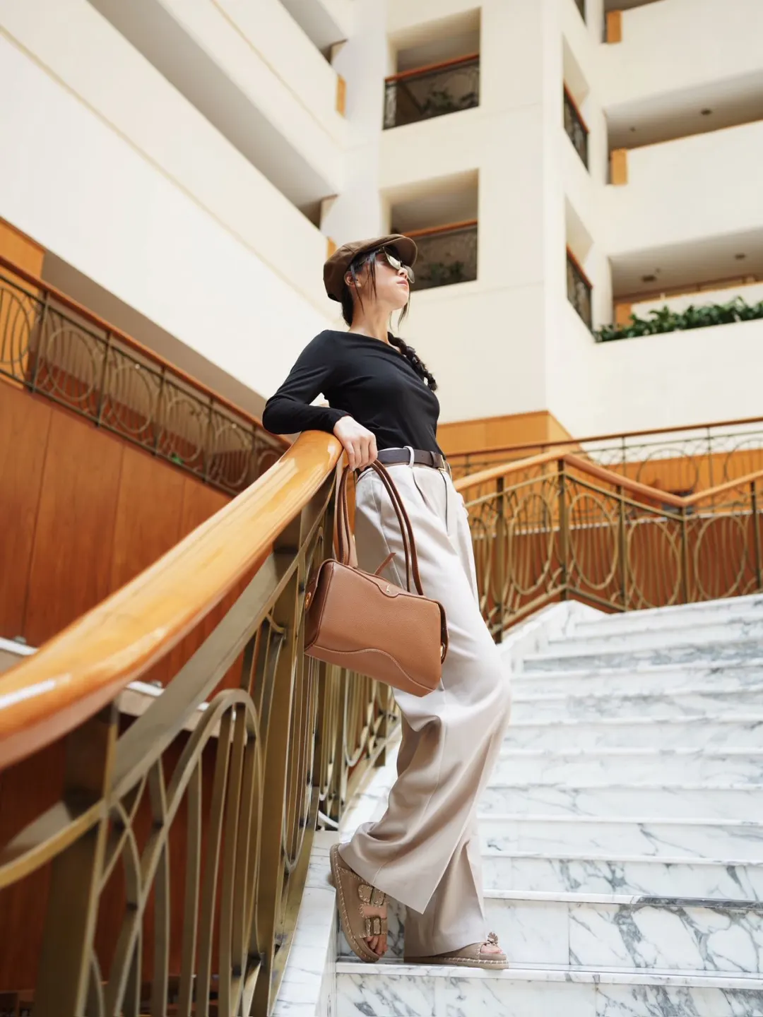 一条裤子搭出4种风格？