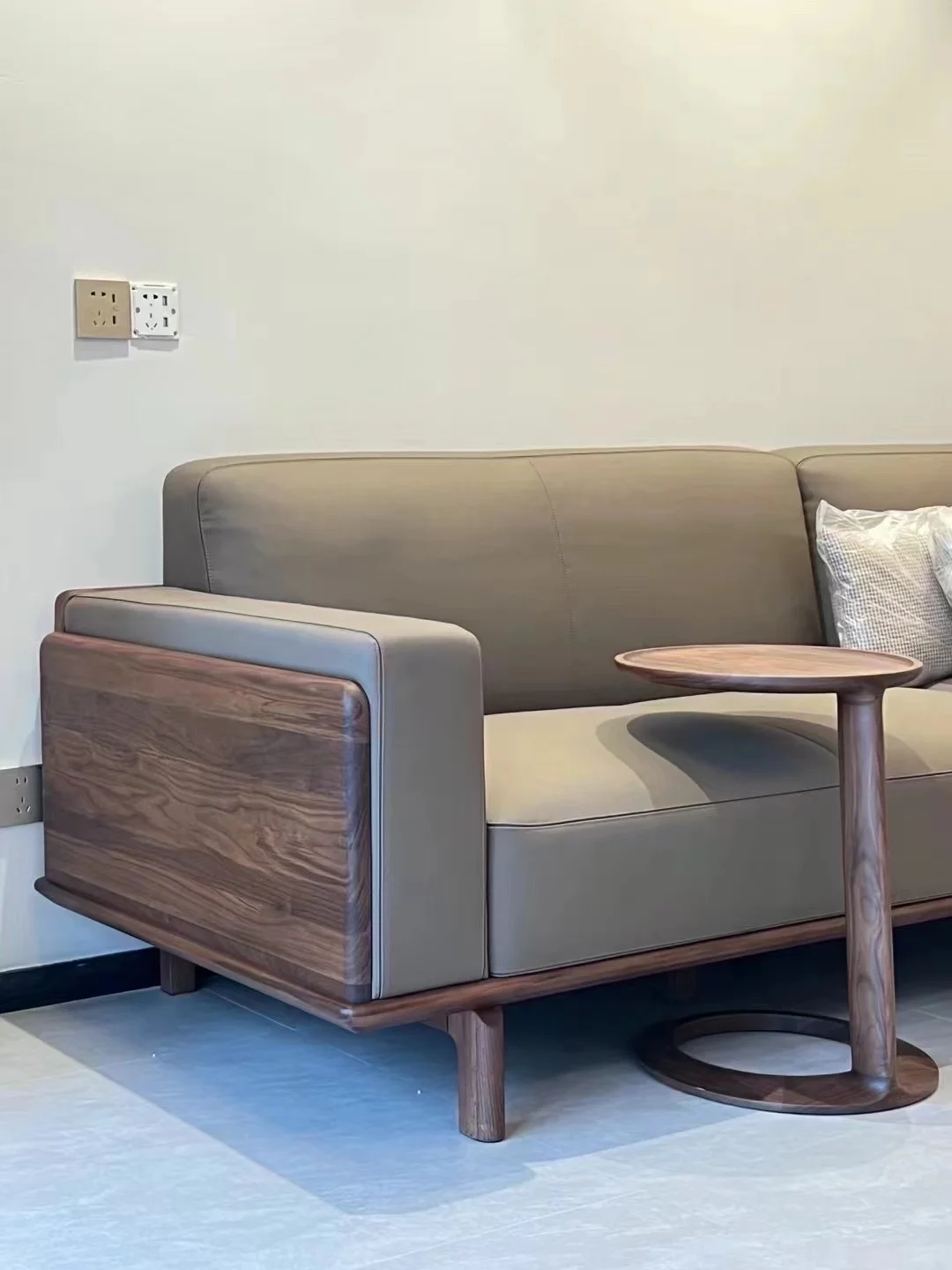 家人们!黑胡桃家具高级感YYDS?