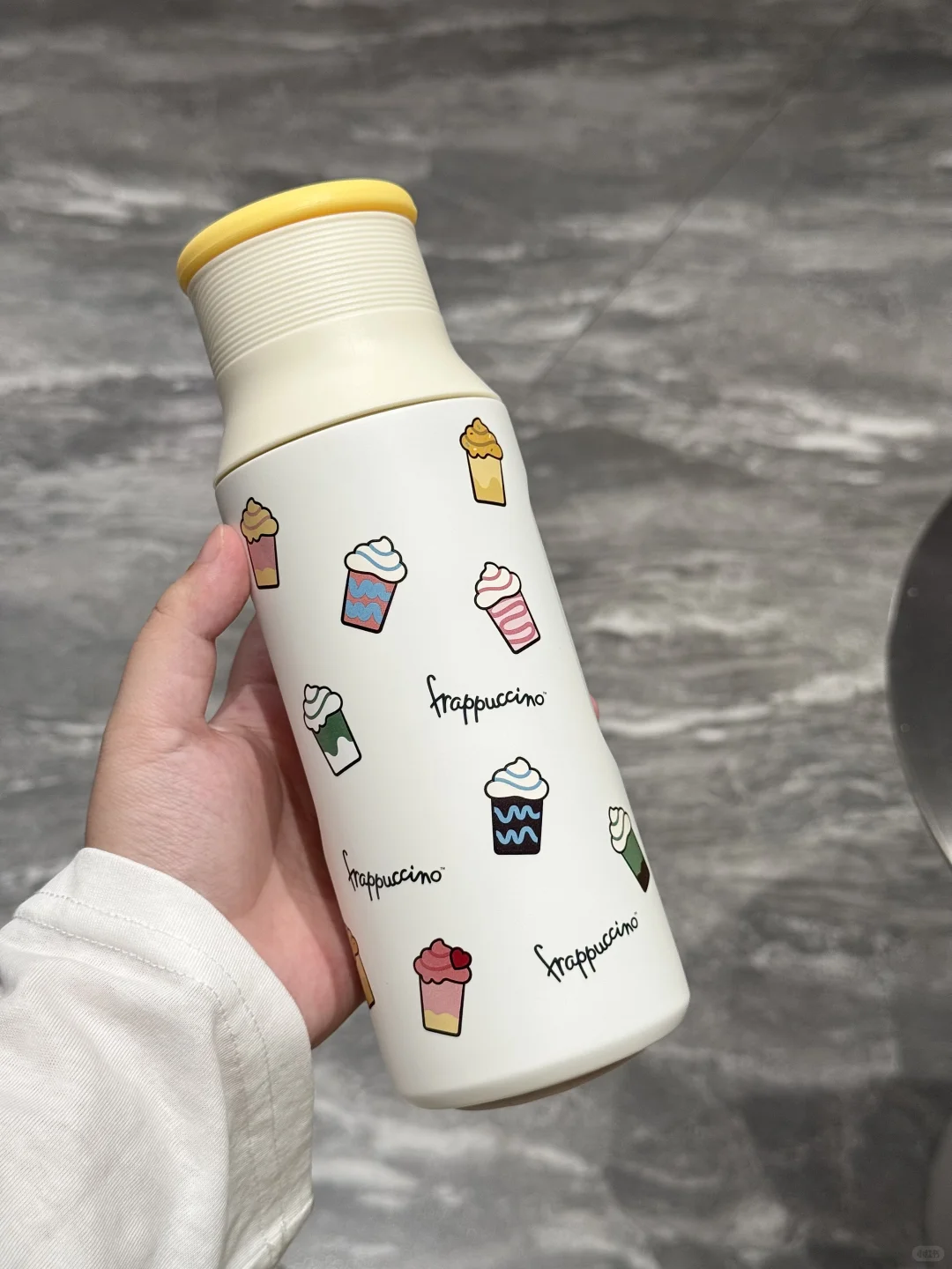 ?啊啊啊可以变色的星巴克新品！！