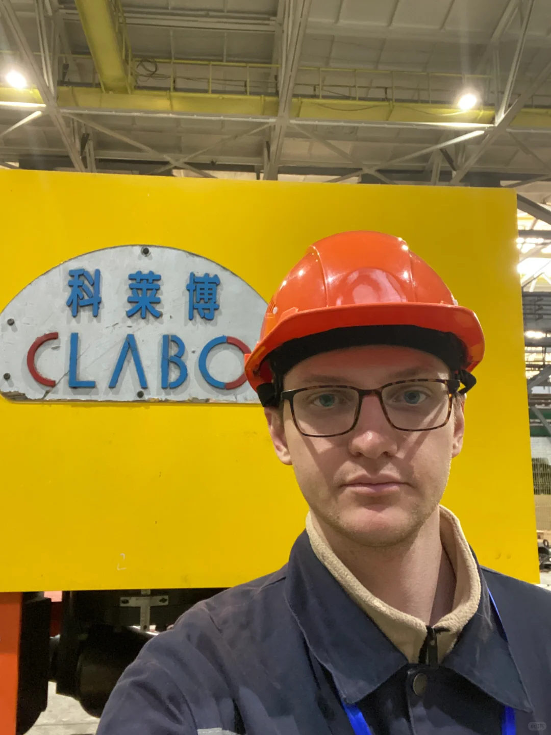 在叶卡捷琳堡调试设备翻译中?