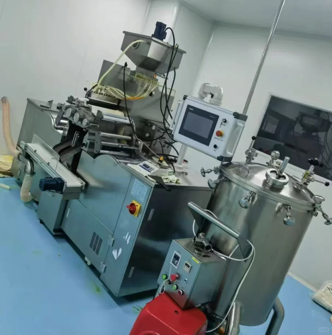 300软胶囊生产线