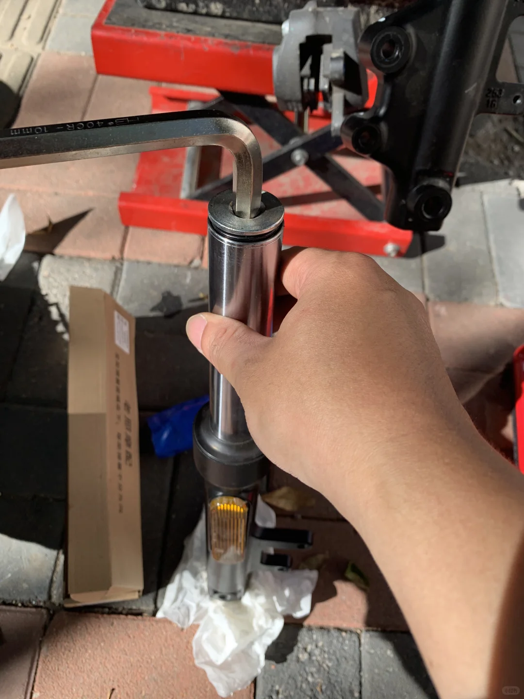 Mzmix 前减震换弹簧和调油。