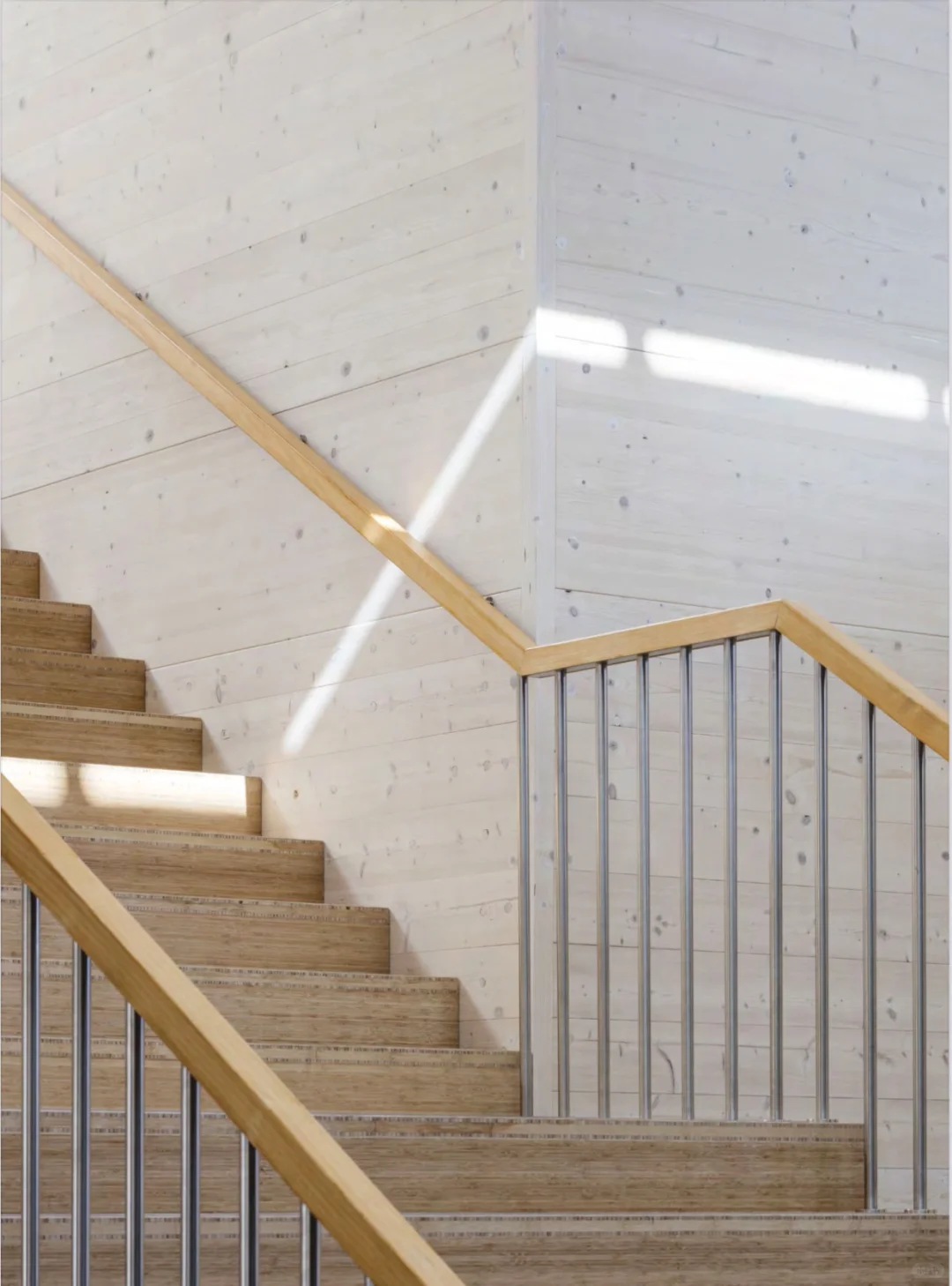 【绿色建筑新浪潮】揭秘节能低碳重塑中国建筑