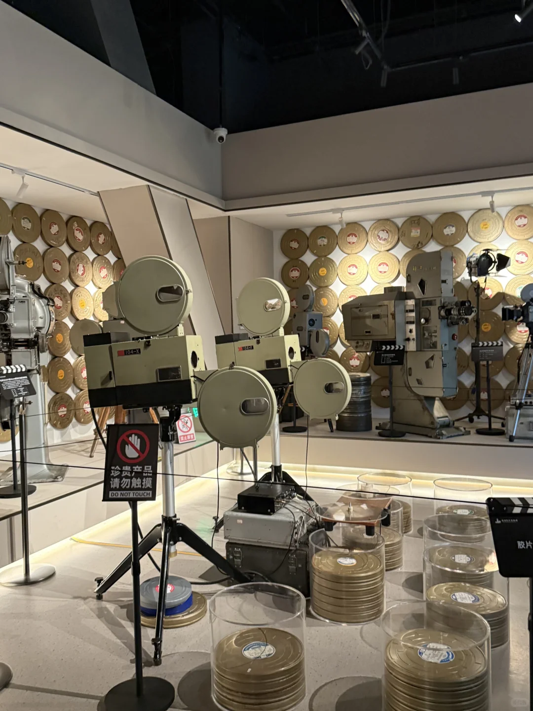 遛娃??｜藏在涿州老磨床场里的电影博物馆