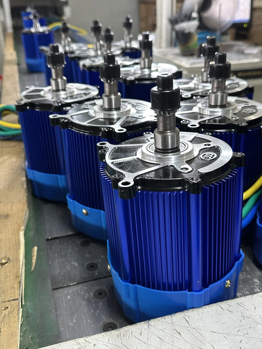 90后在爸妈电机厂工作日常