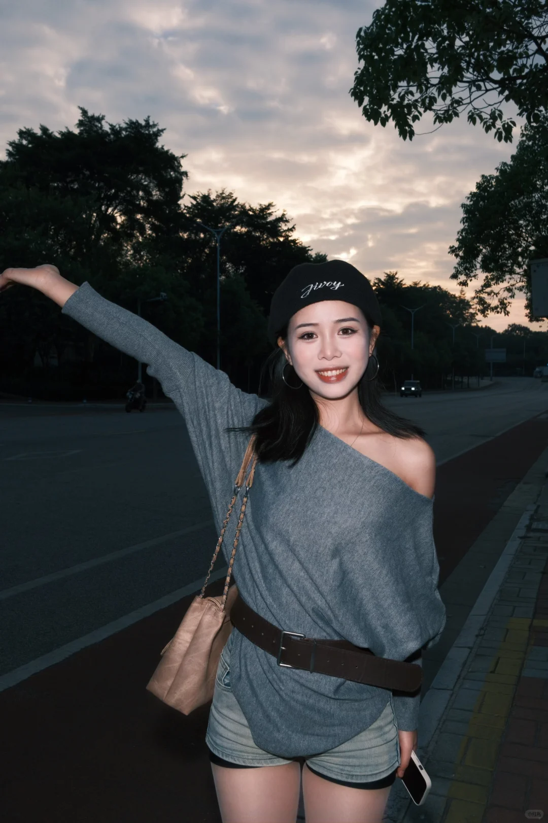 捕捉街头时尚感，每一帧都是风格的具象化～