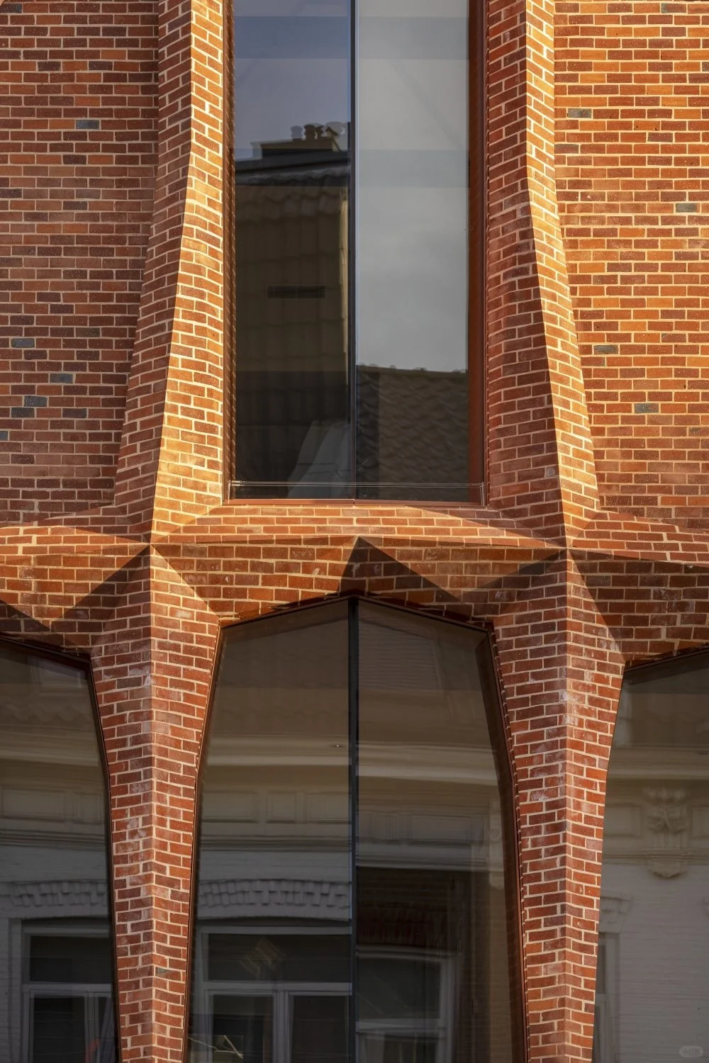 砖筑奖赏析：The Lady/Dok architecten