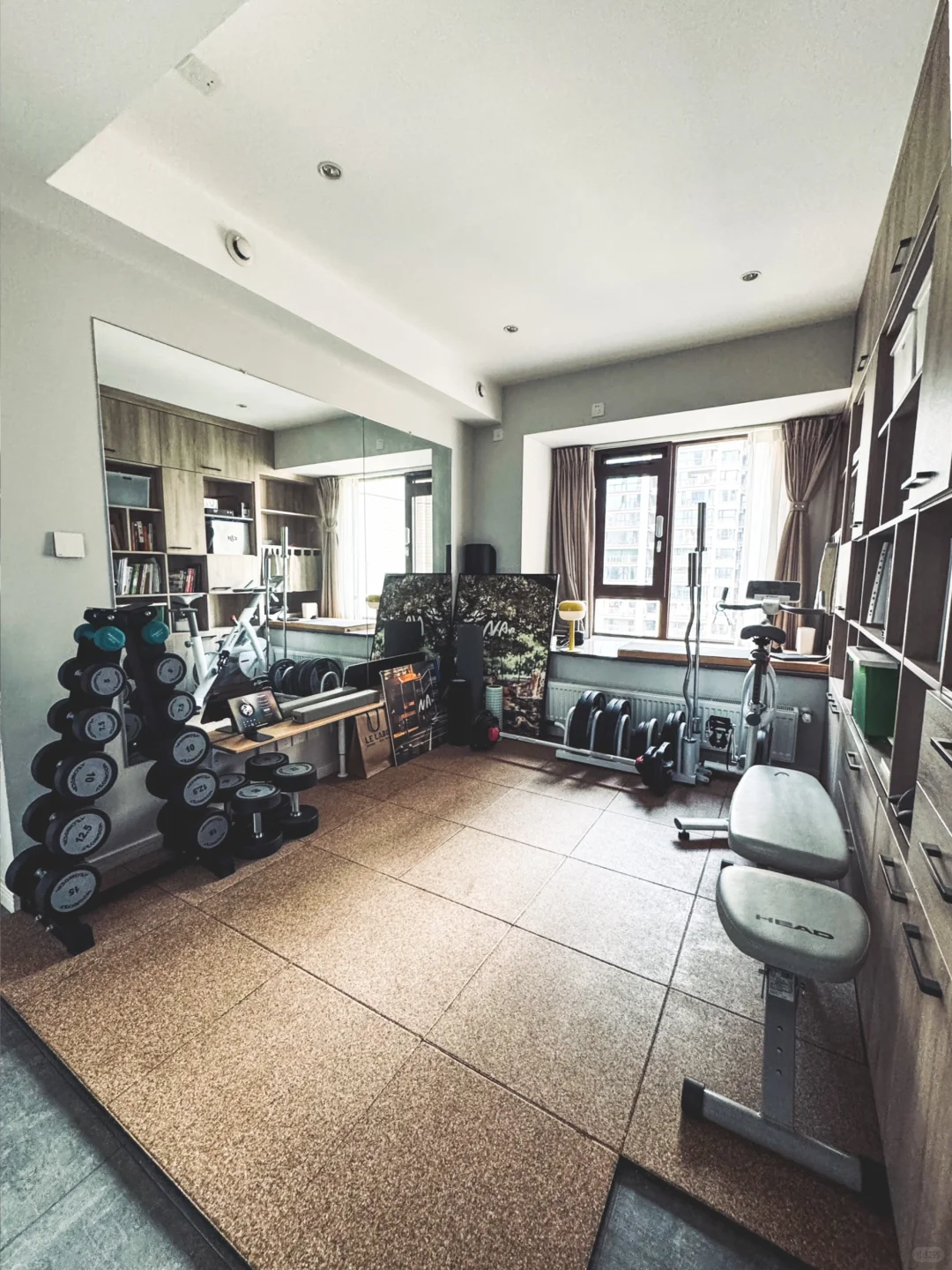 31岁独居|不到5k,8平米书房改家庭健身房