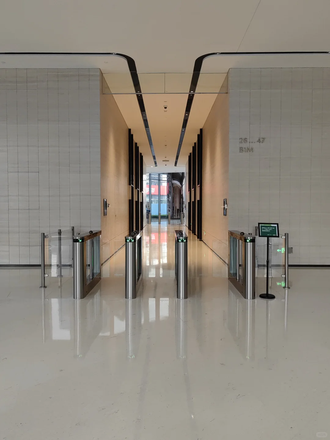 办公楼闸机的玩法