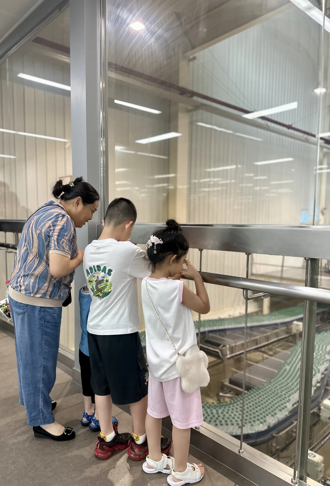 峨眉山—《农夫山泉》生产基地打卡