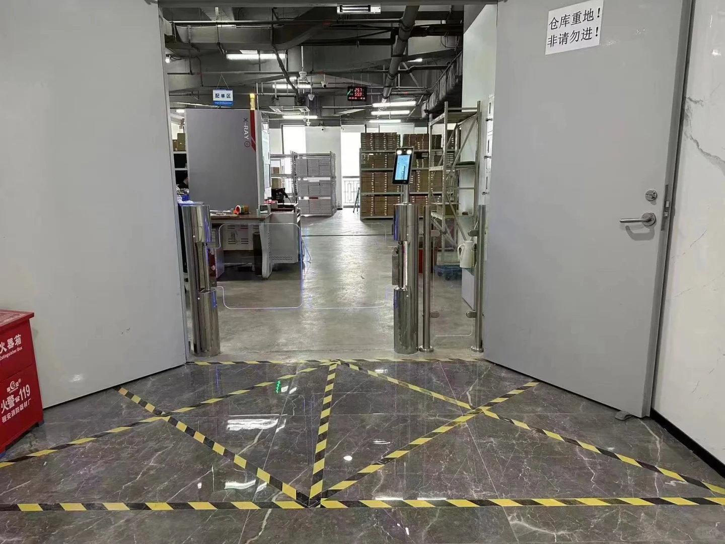 摆闸人行通道闸门