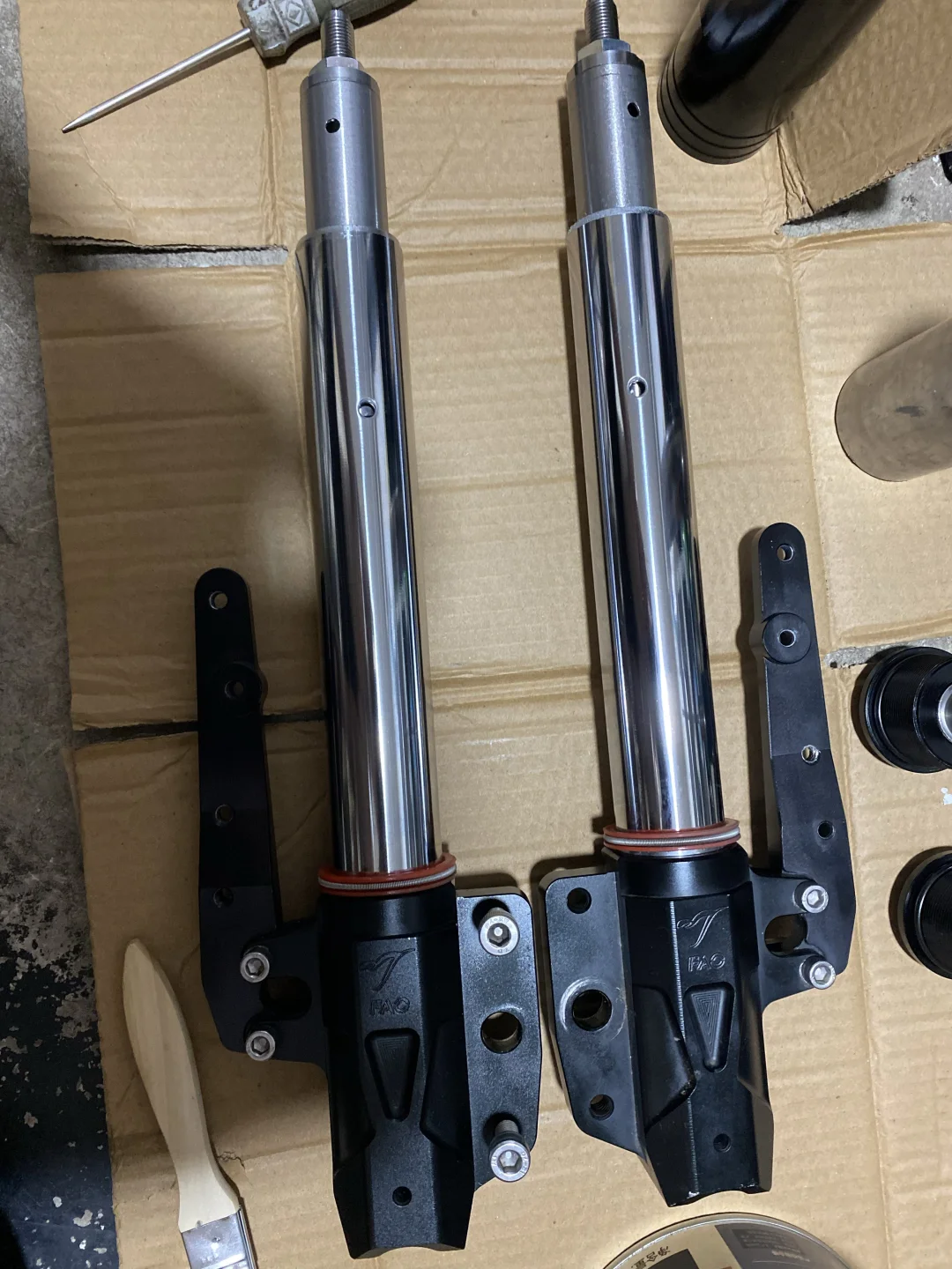 电摩前减震软想更换弹簧的车友看过来了➡️