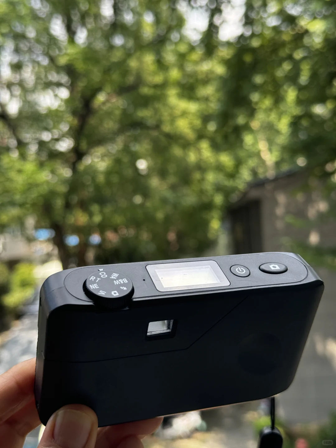 无屏幕行车记录仪的含金量在上升，画质惊喜