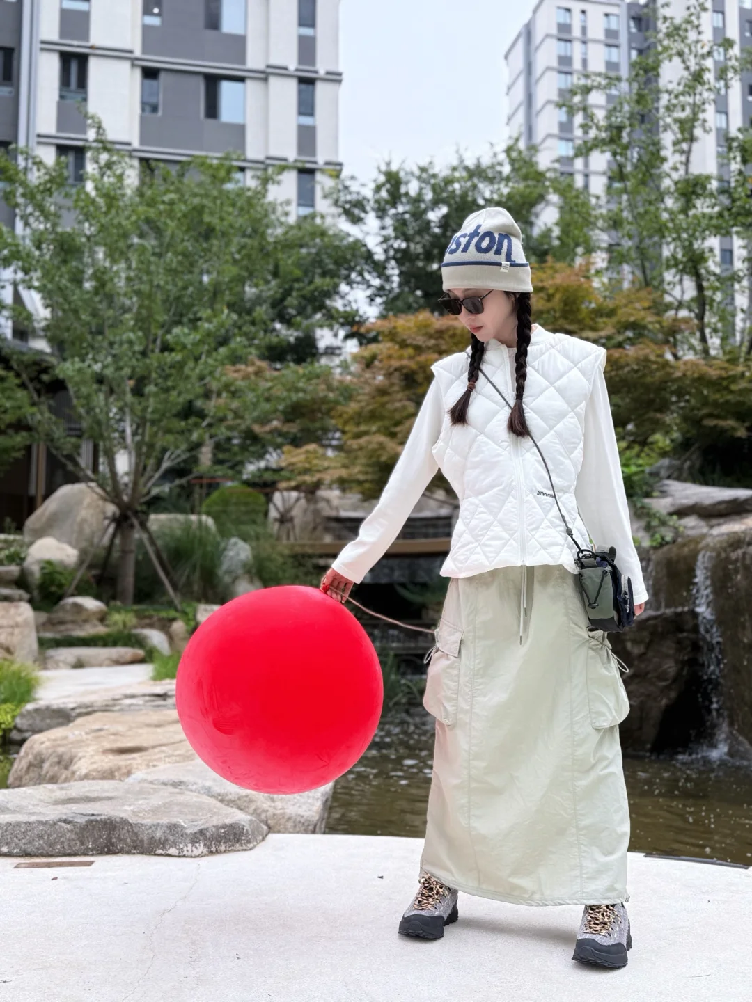 城市绿洲|工装与自然的温柔碰撞