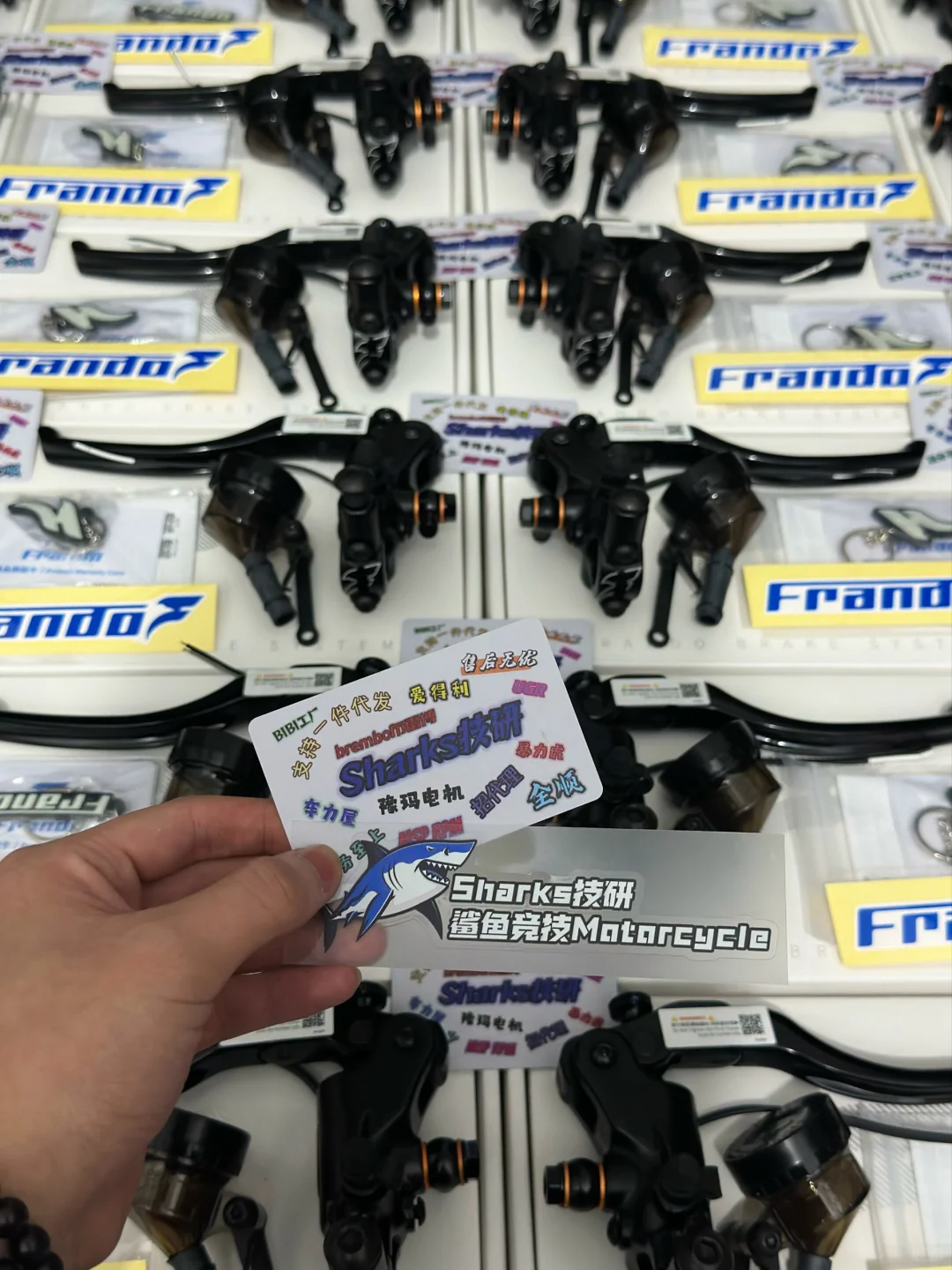 摩托党必入!车力屋F130s直推上泵,手感颜值