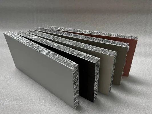 家的温暖持久守护秘籍？选零醛环保的蜂巢铝蜂窝板